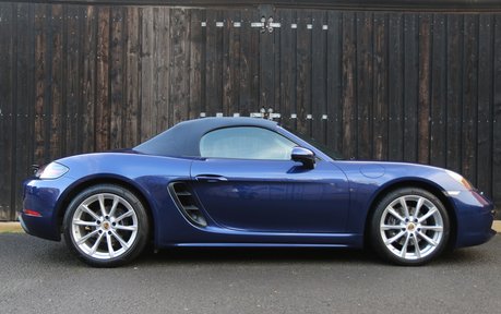Porsche 718 Boxster PDK - Sports Exhaust, PDLS, Rev Camera and More 17