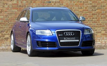 Audi RS6 Avant Plus 1