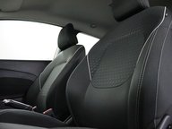 Ford Fiesta ZETEC 35