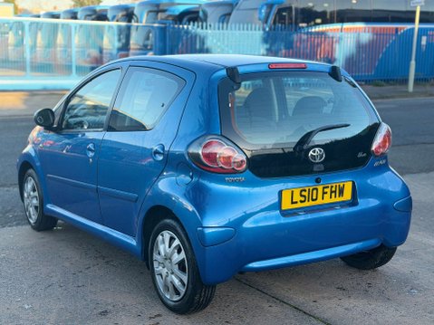 Toyota Aygo 1.0 Aygo Blue VVT-i 5dr 4