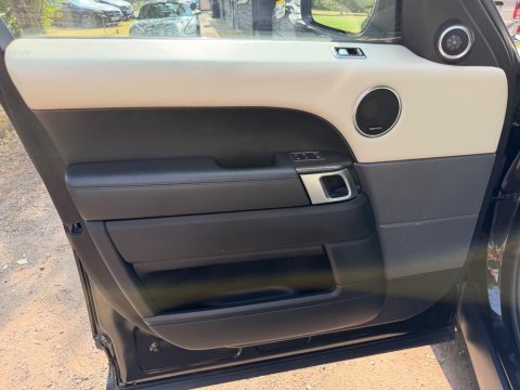 Land Rover Range Rover Sport AUTOBIOGRAPHY DYNAMIC 32