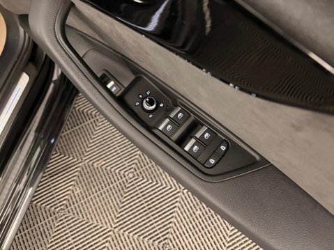 Audi A4 2.0 TFSI 35 Black Edition S Tronic Euro 6 (s/s) 4dr 32