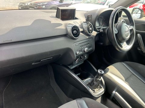 Audi A1 1.4 A1 Contrast Edition TFSI 3dr 15