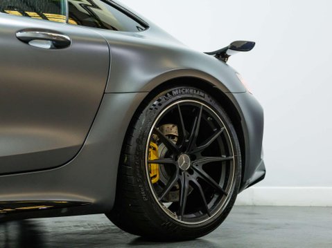 Mercedes-Benz Amg GT 4.0 V8 BiTurbo R (Premium) Coupe 2dr Petrol SpdS DCT Euro 6 (s/s) (585 ps) 74