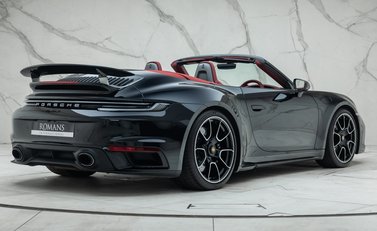 Porsche 911 Turbo S CABRIOLET (992) 9