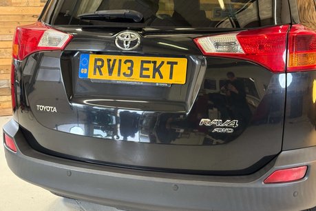 Toyota Rav4 2.2 D-4D Invincible SUV 5dr Diesel Manual 4WD Euro 5 (150 ps) 71