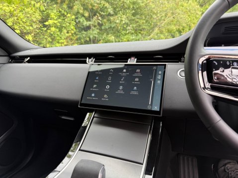 Land Rover Range Rover Evoque 2.0 D200 MHEV Dynamic SE Auto 4WD Euro 6 (s/s) 5dr 40