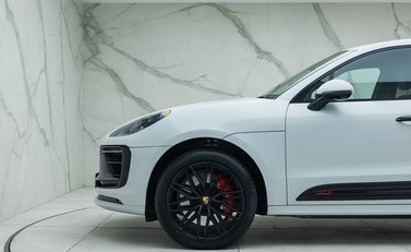 Porsche Macan GTS 36