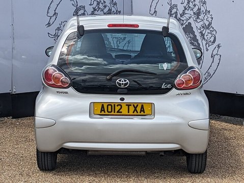 Toyota Aygo VVT-I ICE 8