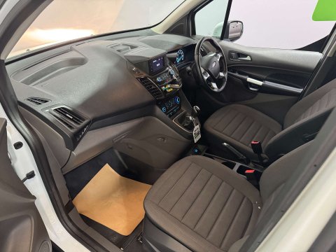 Ford Transit Connect 1.5 Transit Connect 250 Limited EcoBlue 20