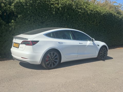 Tesla Model 3 (Dual Motor) Performance Saloon 4dr Electric Auto 4WDE (Performance Upgrade 4
