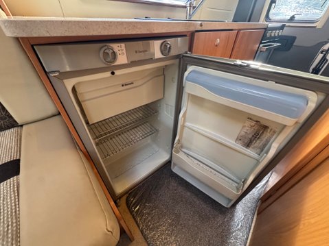 Autocruise Tempo BIG SPEC 2 BERTH HIGH TOP A MUST SEE 16