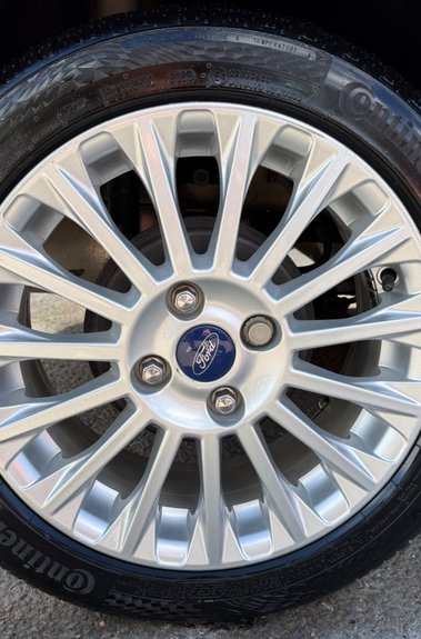 Ford Fiesta TITANIUM AUTOMATIC -ONLY 14,528 MILES -1 LADY OWNER -10 SERVICES -CAMBELT 