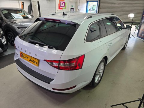 Skoda Superb 2.0 TDI SE Technology DSG Euro 6 (s/s) 5dr 14