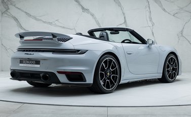 Porsche 911 Turbo S Cabriolet (992) 9