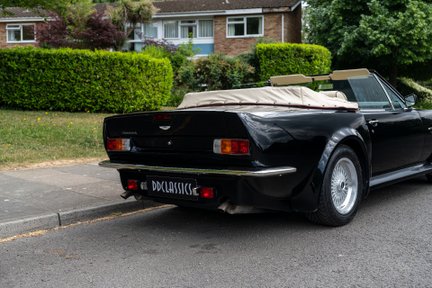 Aston Martin V8 Vantage Volante 15