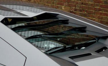 Lamborghini Aventador LP 700-4 17