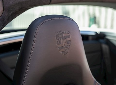 Porsche 911 (991.2) Targa 4 GTS 25