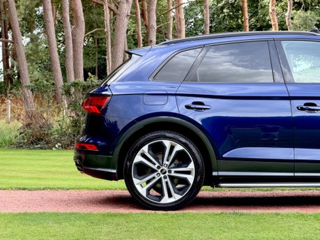 Audi Q5 TFSI QUATTRO S LINE VORSPRUNG 27