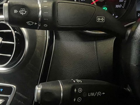 Mercedes-Benz C Class 2.1 C 220 AMG Line D Auto 2dr 21