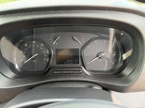 Peugeot Expert 1.5 BlueHDi 1000 Professional Premium Standard Panel Van MWB Euro 6 (s/s) 6 15