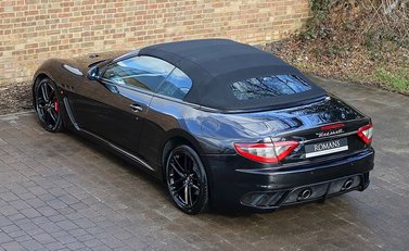 Maserati Grancabrio MC 17