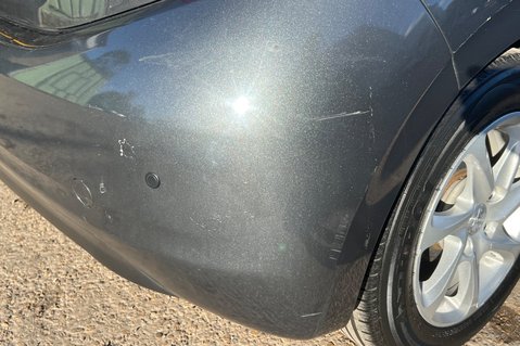 Peugeot 208 ACTIVE - PART EXCHANGE TO CLEAR - MOT MAY 2027 -£20 ROAD TAX 37