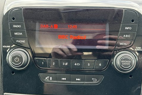 Peugeot Boxer 335 2.2 Hdi 130 ps Crew Cab Tipper - Air Con - Ex MOD 24