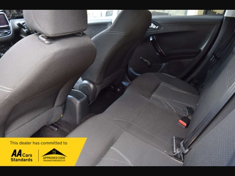 Peugeot 208 1.2 208 Allure 5dr 27