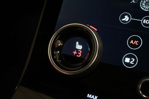 Land Rover Range Rover Velar 2.0 Range Rover Velar R-Dynamic SE D180 Auto 4WD 5dr 43