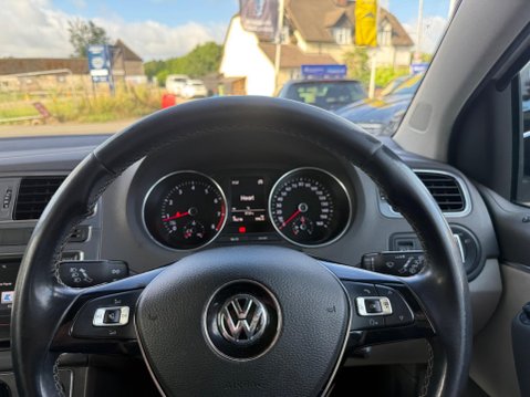 Volkswagen Polo 1.0 BlueMotion Tech SE Design Euro 6 (s/s) 5dr 10