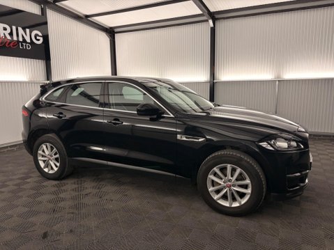 Jaguar F-Pace 2.0 D180 Prestige SUV 5dr Diesel Auto AWD Euro 6 (s/s) (180 ps) 44