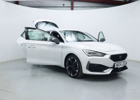 Cupra Leon 1.5 eTSI EVO V1 Hatchback 5dr Petrol Hybrid DSG Euro 6 (s/s) (150 ps) 50