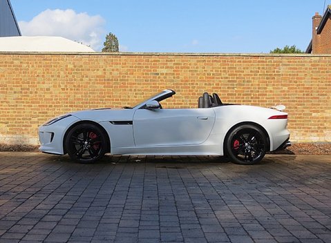 Jaguar F-Type S V8 Convertible 16