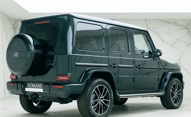 Mercedes-Benz G Class G400d AMG LINE PREMIUM PLUS 6