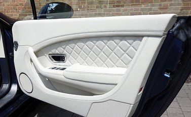 Bentley Continental GT V8 S Convertible 11