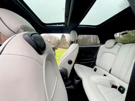 Mini Hatch COOPER S EXCLUSIVE 18