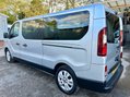 Renault Trafic 2.0 dCi LL30 Advance EDC L2 H1 Euro 6 (s/s) 5dr (9 Seat) 8