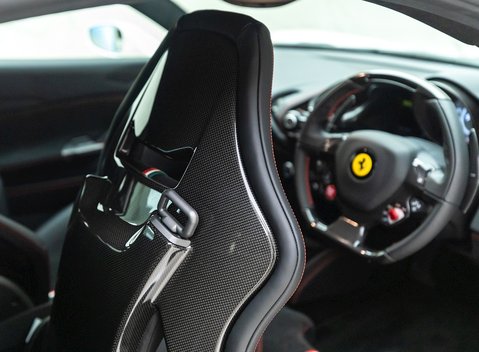 Ferrari 488 GTB 12