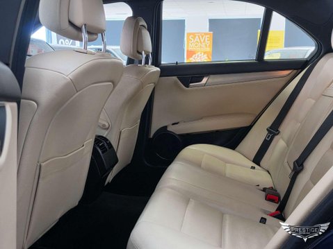 Mercedes-Benz C Class 2.1 C220 CDI BlueEfficiency Sport G-Tronic+ Euro 5 (s/s) 4dr 70