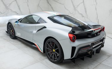 Ferrari 488 Pista Piloti 12