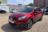 Nissan Qashqai 360 CAMERA..GLASS ROOF..SAT NAV..BLUETOOTH..10 SERVICES..STUNNING EXAMPLE 4