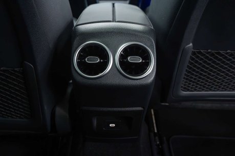 Mercedes-Benz CLA Class 2.0 CLA35h MHEV AMG (Premium Plus) Coupe 4dr Petrol Hybrid 8G-DCT 4MATIC Eu 40