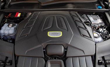 Porsche Cayenne Turbo S E-Hybrid 31