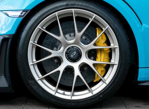 Porsche 911 (991) GT2 RS 10