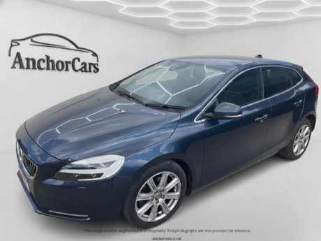 Volvo V40 2.0 T2 Inscription Hatchback 5dr Petrol Manual Euro 6 (s/s) (122 ps)