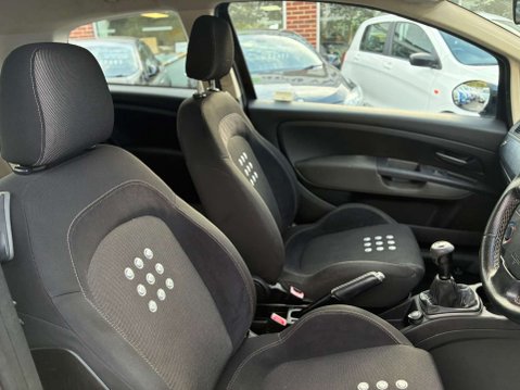 Fiat Grande Punto 1.4 T-Jet Sporting Hatchback 3dr Petrol Manual (155 g/km, 120 bhp) 7