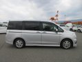 Honda Stepwagon Z RK5 + 8 SEATS 5