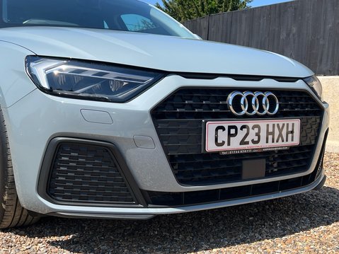 Audi A1 SPORTBACK TFSI TECHNIK 16