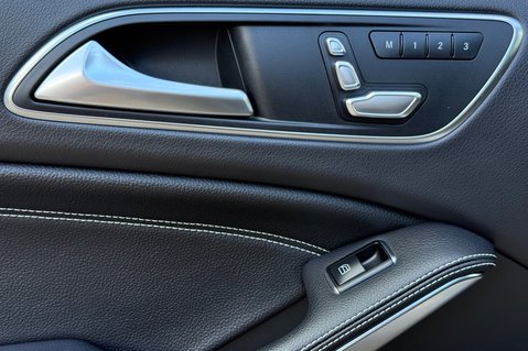 Mercedes-Benz A Class A 200 D SPORT EDITION PLUS - PANORAMIC SUNROOF - DAB DIGITAL RADIO 26